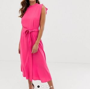 Split Cap Sleeve Midi Dress
